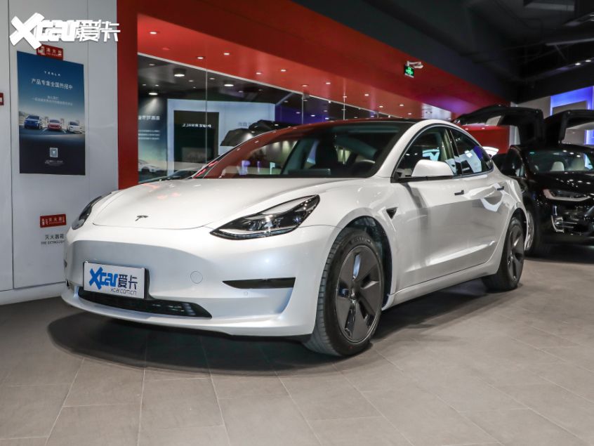 特斯拉model 3